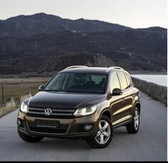 Volkswagen - Tiguan - 4*4