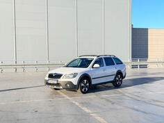 Škoda - Octavia - Scout 4x4 DSG 2.0 TDI