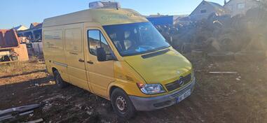 Mercedes Benz - Sprinter