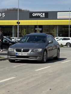 BMW - 330 - 325D