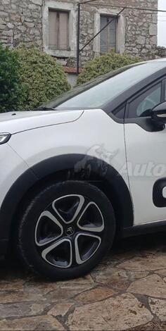 Fabričke felne i Miselin gume