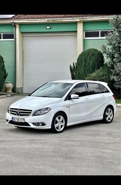 Mercedes Benz - B 180 - 1.8