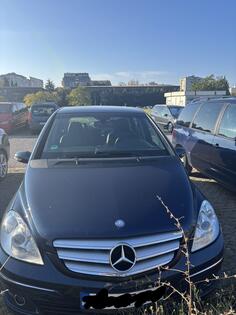 Mercedes Benz - B 200