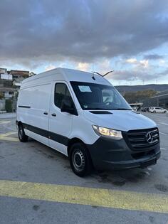 Mercedes Benz - SPRINTER