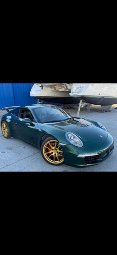 Porsche - 911 - Carrera S