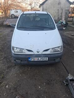 Renault - Megane - 1.9td