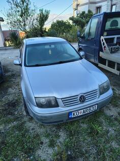 Volkswagen - Bora - 1.9 TDI