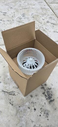 Ventilatori za BMW - 520    - 2011
