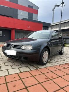 Volkswagen - Golf 4 - 19