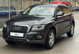 Audi - Q5 - 2.0 TDI QUATTRO