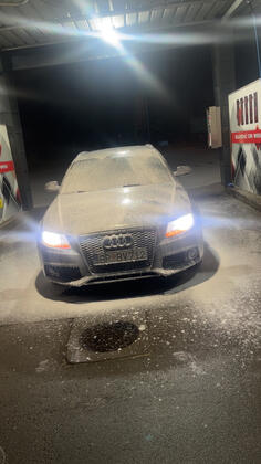 Audi - A4 - 2.0 tdi