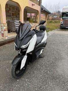 Yamaha - x-max