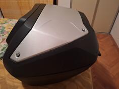 Roof racks, cargo boxes, tents, and roof platforms