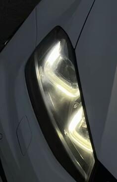 Both headlights for Volkswagen - Golf 7    - 2016