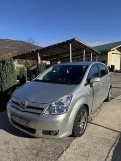 Toyota - Corolla Verso - 2.2d-4d