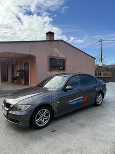 BMW - 320 - 2.0