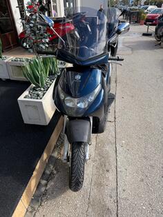 Piaggio - Beverly