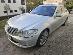 Mercedes Benz - S 320