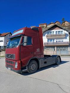 Volvo - FH 440 42T