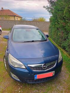 Opel - Astra - 1.7 CDTI Sports Tourer