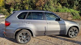 BMW - X5