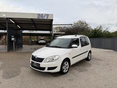 Škoda - Roomster - 1,6 TDI SERVISNA KNJIGA TEK ODRADJEN VELIKI SERVIS