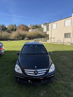 Mercedes Benz - B 200 - benzin