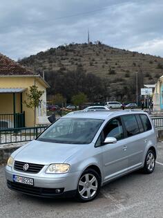 Volkswagen - Touran - 2.0 DSG