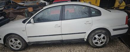 Volkswagen - Passat - 1.9 Tdi