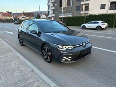 Volkswagen - Golf 8 - 2.0 TDI