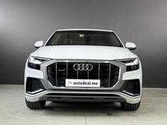 Audi - Q8 - S LINE - QUATTRO