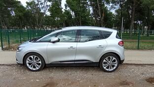 Renault - Scenic - 1,8 lt  DCI