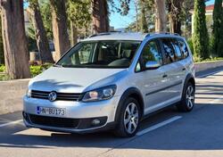 Volkswagen - Cross Touran - 2.0 tdi