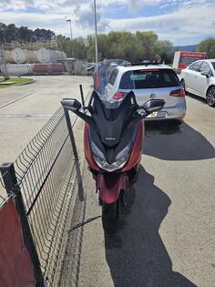 Honda - Forza 350