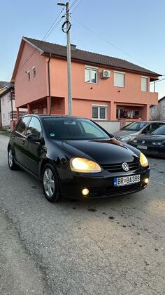 Volkswagen - Golf 5