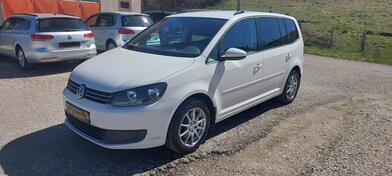 Volkswagen - Touran - 2.0tdi automatic 103kw