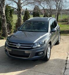 Volkswagen - Tiguan - DSG 4x4