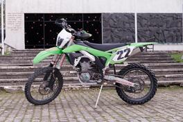Kawasaki - KX450F