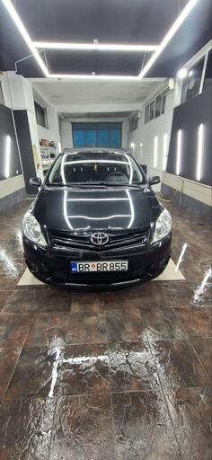 Toyota - Auris - 1.3 benzin