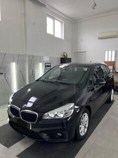BMW - 218