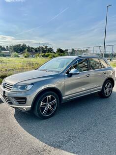 Volkswagen - Touareg - 3.0 TDI V6, R line