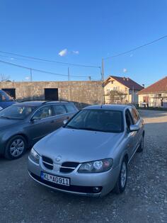 Nissan - Almera