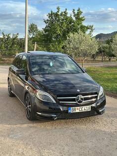 Mercedes Benz - B 220 - AMG LINE 220CDI