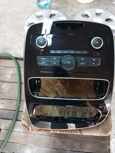 CD / DVD / MC / Radio player