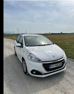 Peugeot - 208 - 1.6 HDI