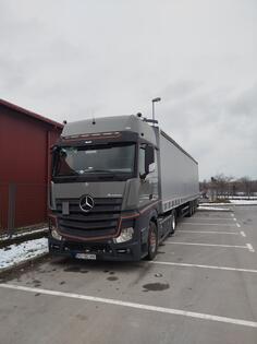 Mercedes Benz - 1845