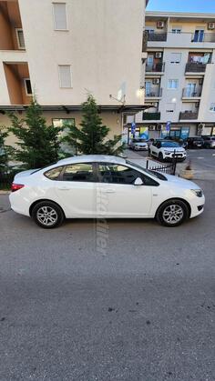 Opel - Astra - 1.6 CDTI