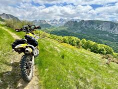 Suzuki - Drz400E