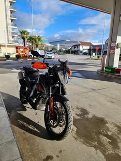 KTM - 890 Adventure