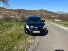 Toyota - Avensis - 2.0